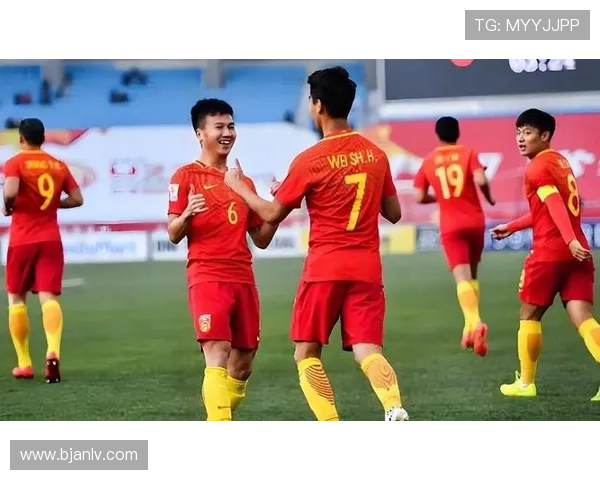 国家队备战关键战役联赛焦点球星状态回暖引发球迷热议持续升温